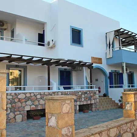 Πανσιόν ενοικιαζόμενα πανόραμα Eλαφονήσου